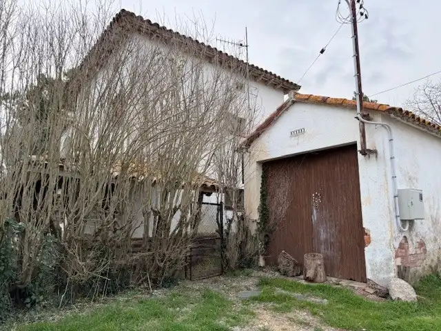 Vista exterior de Finca rústica en venda en Santa Maria de Palautordera amb Jardí privat i Piscina