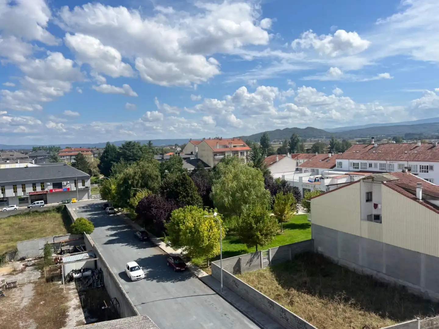 Außenansicht von Wohnung zum Verkauf in Xinzo de Limia mit Heizung