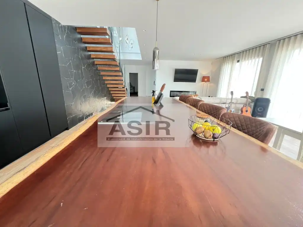 Sala de estar de Casa o chalet en venta en Alzira con Aire acondicionado, Terraza y Piscina