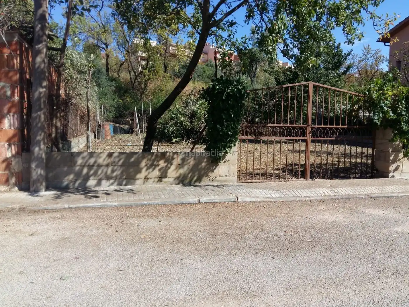Wohnbaugrundstück zum Verkauf in Carrer Lluis Companys 28