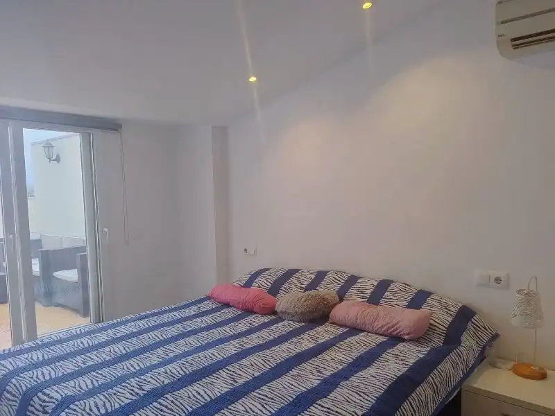 Habitación de Ático en venta en Benicarló con Aire acondicionado, Terraza y Balcón