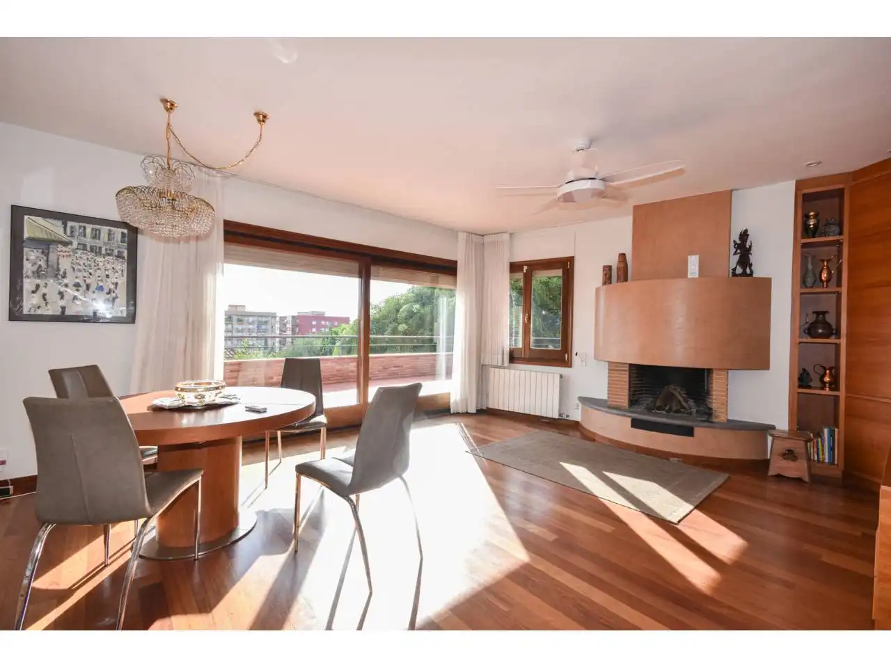 Sala de estar de Casa o chalet en venta en Granollers con Calefacción, Jardín privado y Parquet