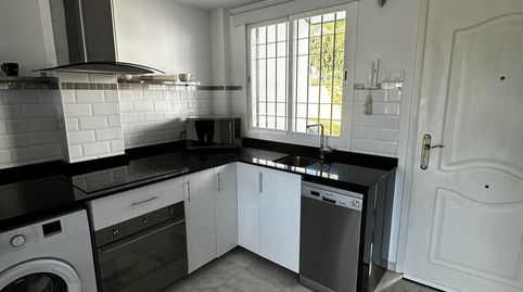 Foto 4 de Apartament en venda a Los Naranjos, Marbella