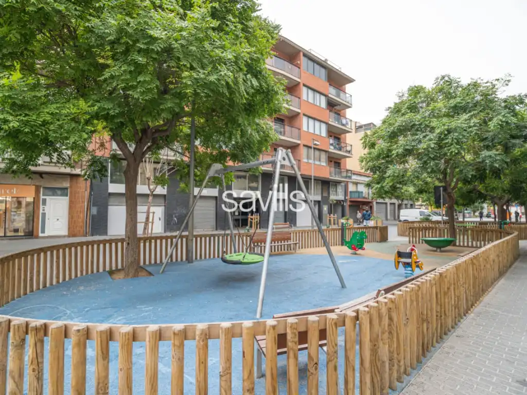 Aparcament de Apartament en venda en Montcada i Reixac