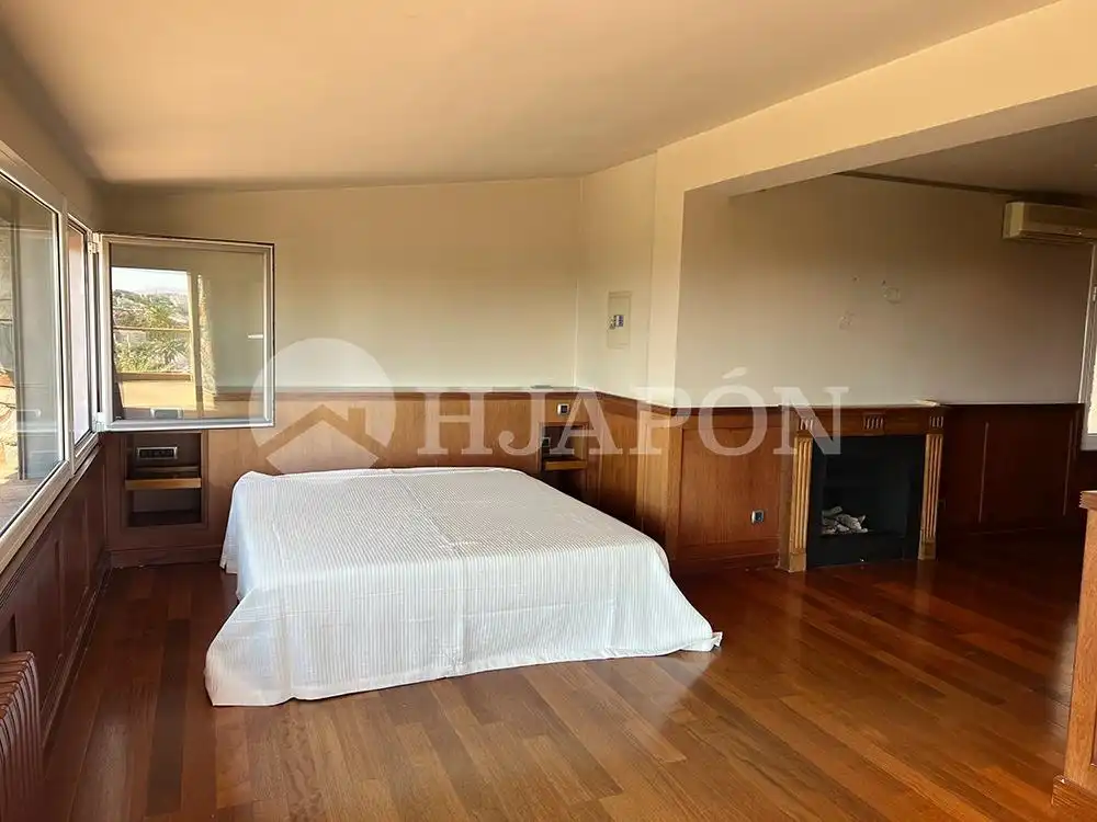 Habitación de Casa o chalet en venta en Alella con Aire acondicionado, Calefacción y Jardín privado