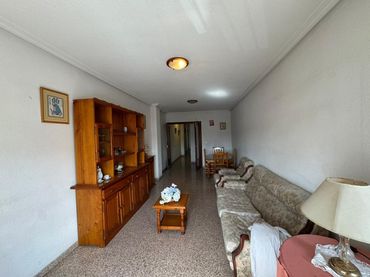 Wohnung mit Balkon zum Verkauf in Almoradí