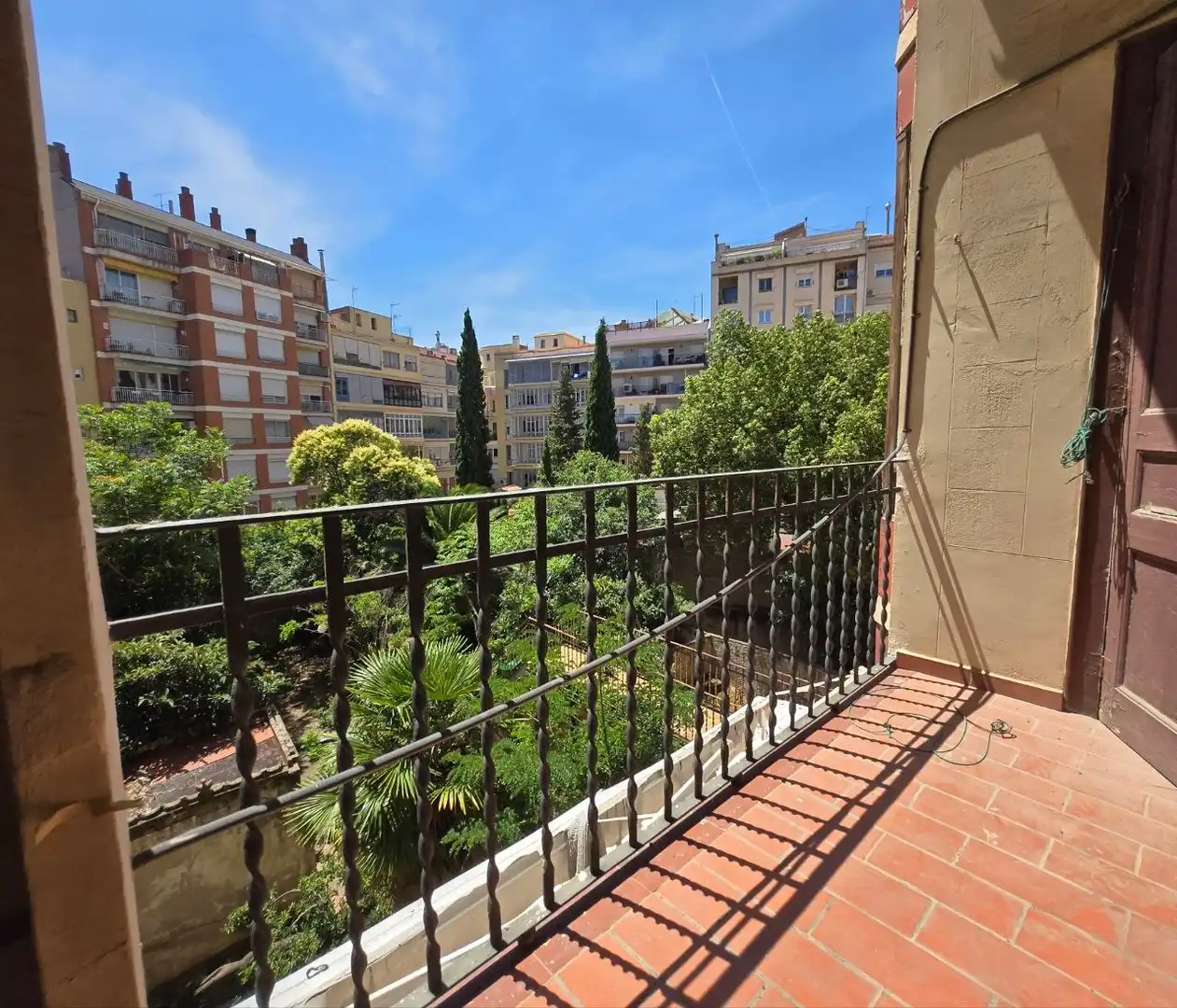 Terraza de Piso en venta en Barcelona con Calefacción, Trastero y Balcón
