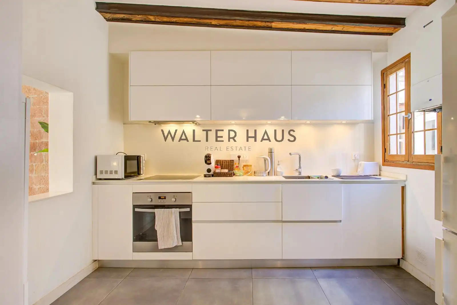 Cocina de Piso en venta en Barcelona con Aire acondicionado, Calefacción y Amueblado