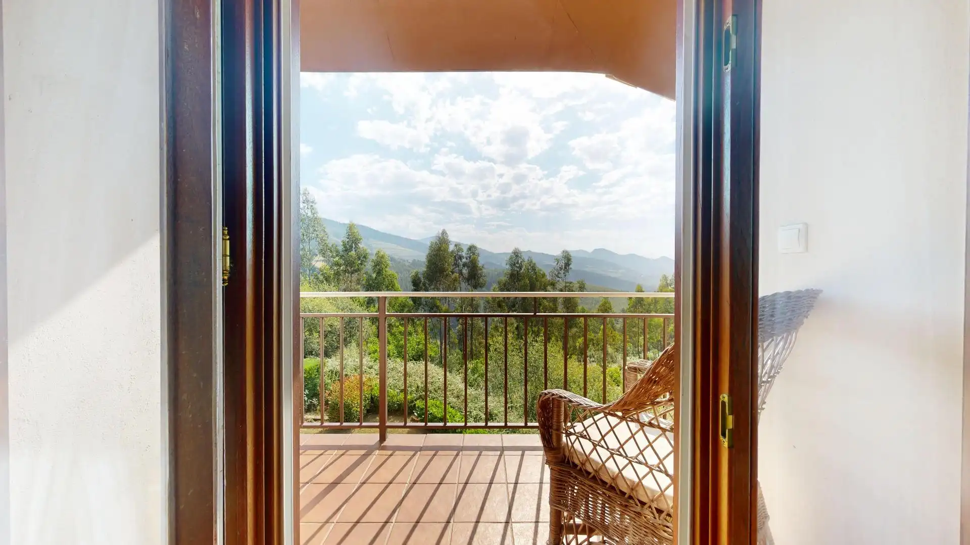 Terraza de Casa adosada en venta en Zalla  con Calefacción, Jardín privado y Terraza