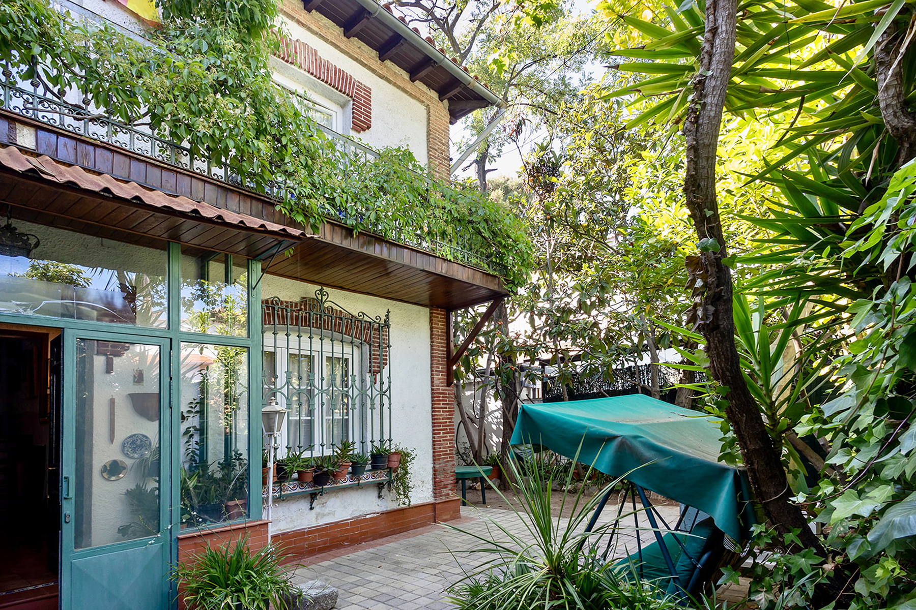 Jardí de Casa o xalet en venda en  Madrid Capital amb Jardí privat, Terrassa i Traster