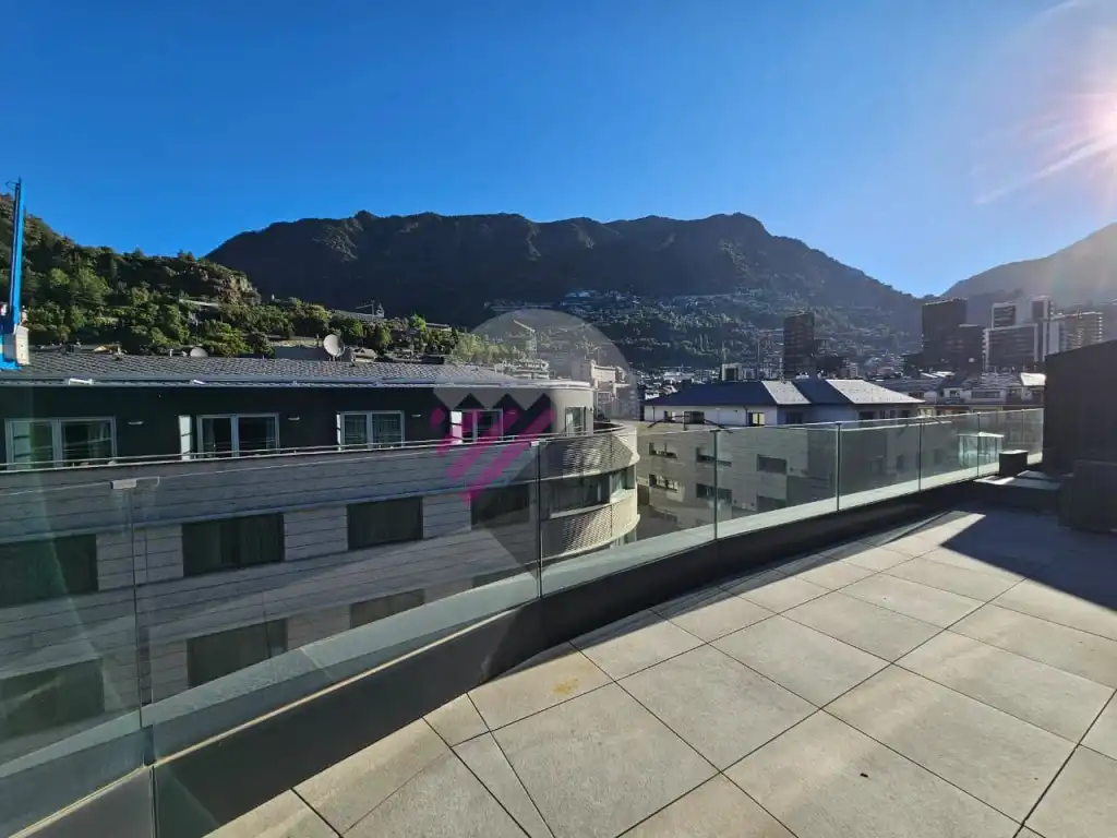 Piso con terraza en alquiler en Avinguda Meritxell, imagen 17