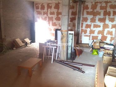 Local comercial en venda a Villamediana de Iregua