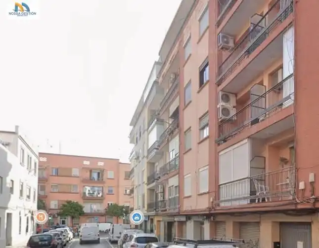 Vista exterior de Pis en venda en  Valencia Capital amb Terrassa i Balcó