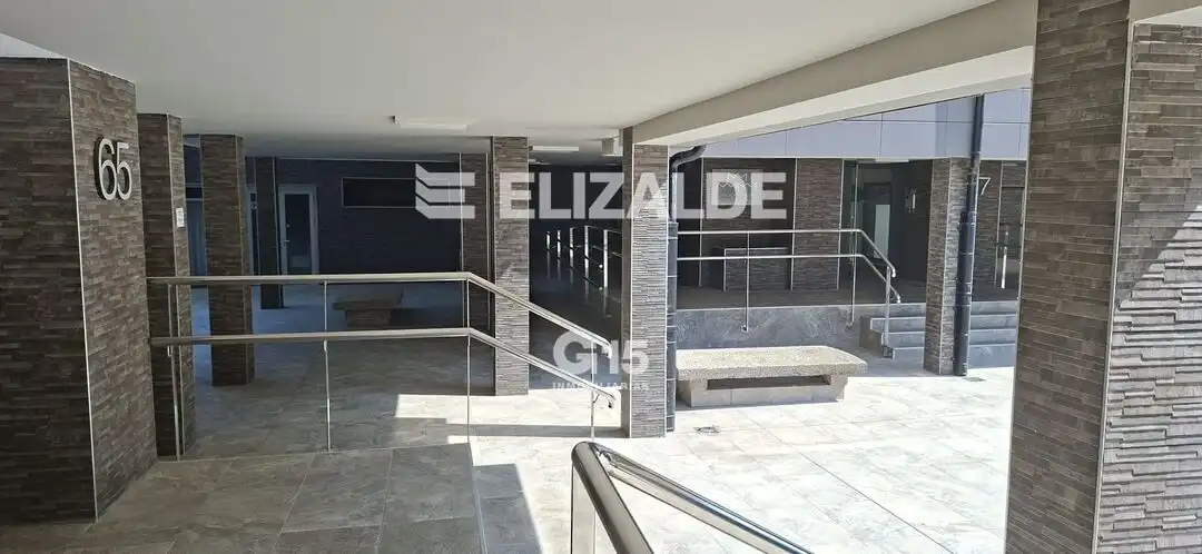 Flat with terrace for sale in Antiguo, imagen 4