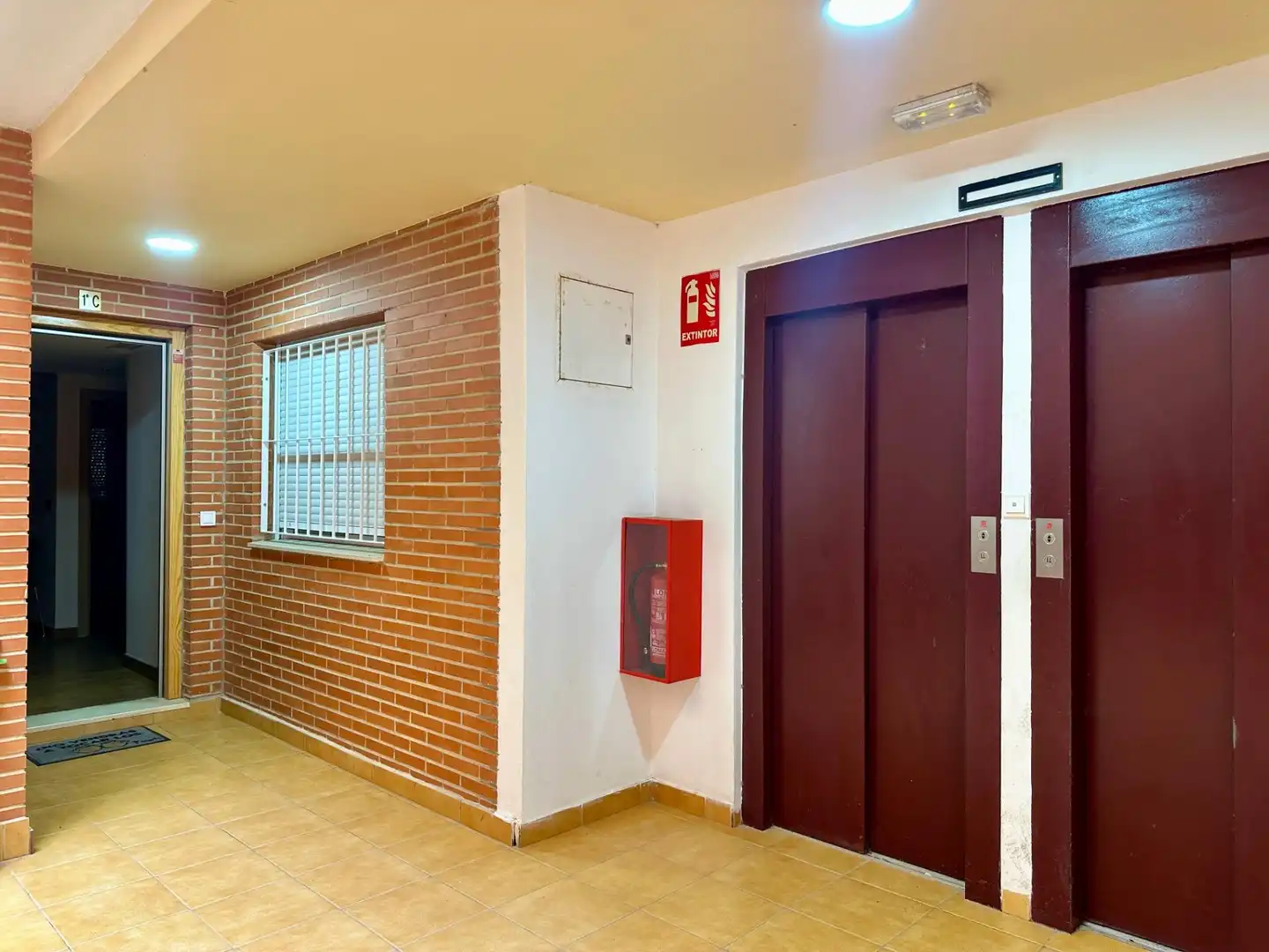 Flat for sale in Cartagena  with Air Conditioner, Terrace and Balcony