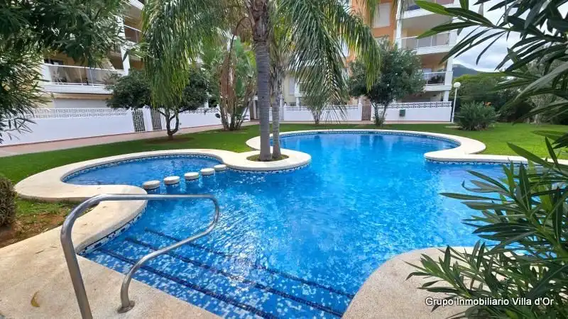 Schwimmbecken von Wohnungen zur Miete in Dénia mit Klimaanlage, Heizung und Terrasse