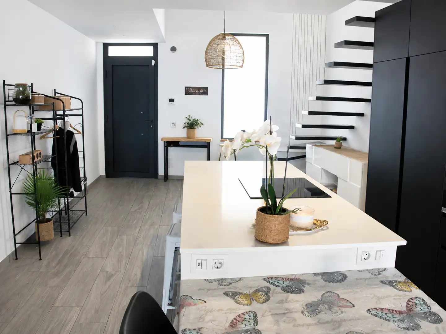 Cocina de Casa adosada en venta en Figueres con Aire acondicionado, Calefacción y Jardín privado