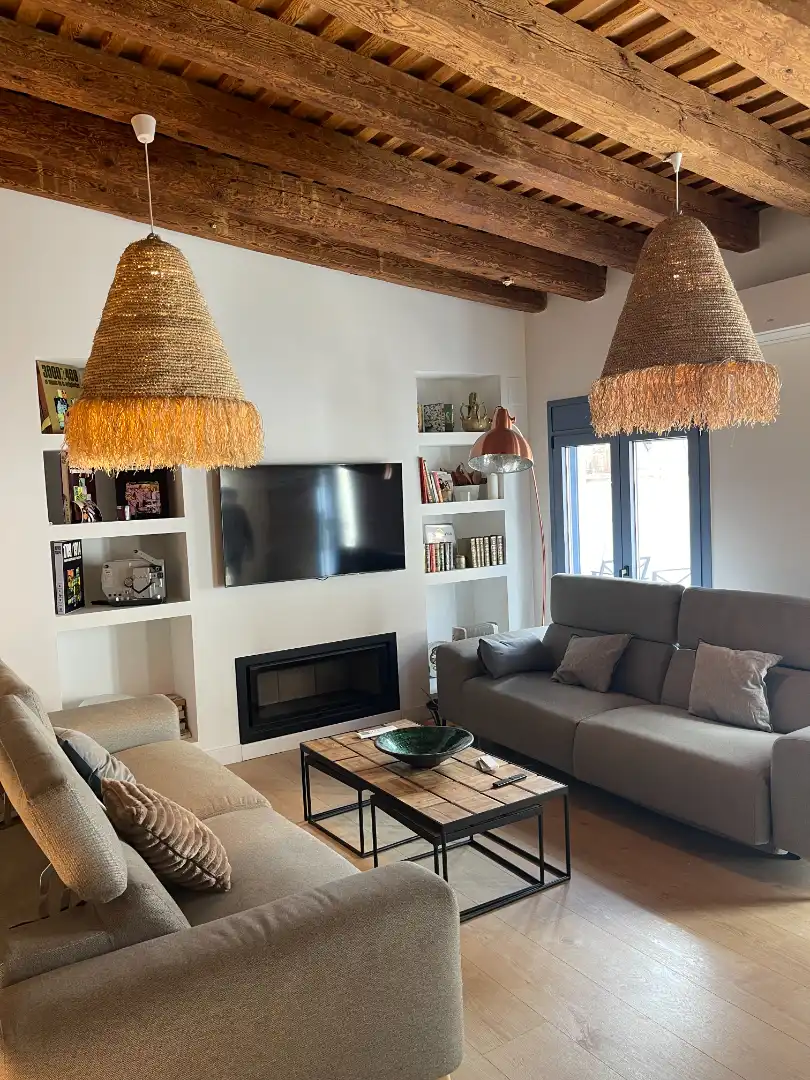 Sala de estar de Casa adosada en venta en Sant Feliu de Guíxols con Aire acondicionado, Calefacción y Terraza