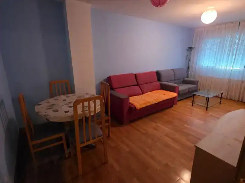 Sala d'estar de Pis de lloguer en Saldaña