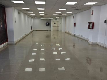 Büro mit Aufzug zur Miete in Calle Castrobarto 10