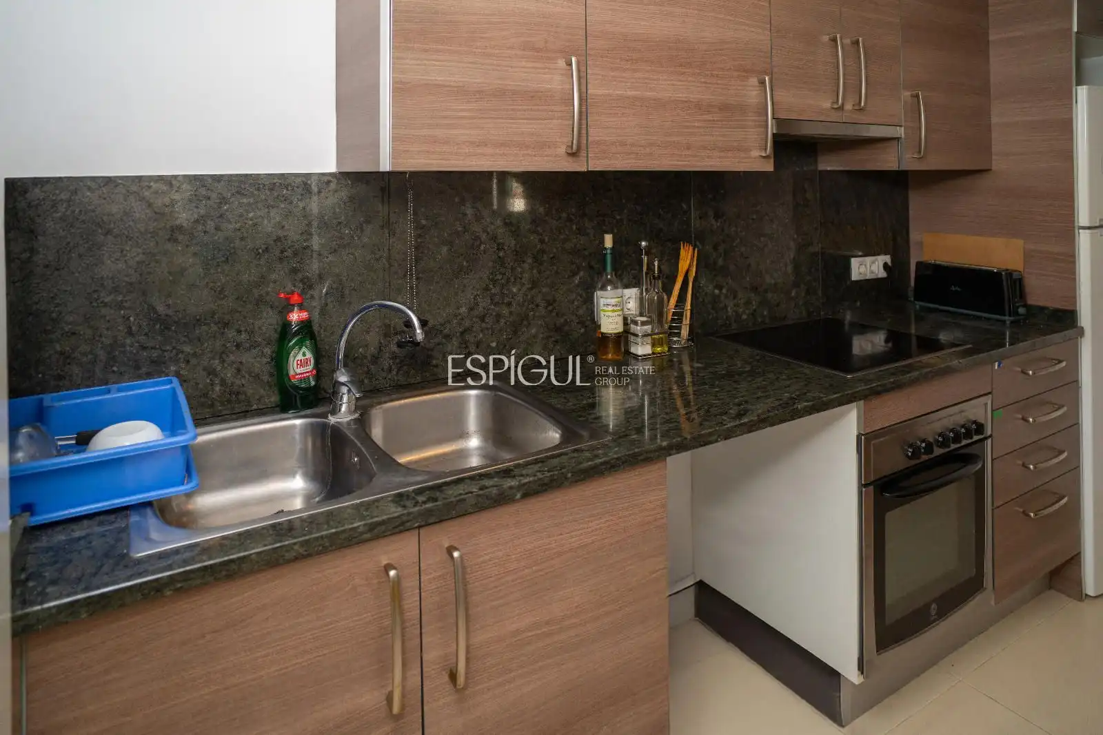Kitchen of Flat for sale in Girona  with Air Conditioner, Heating and Terrace