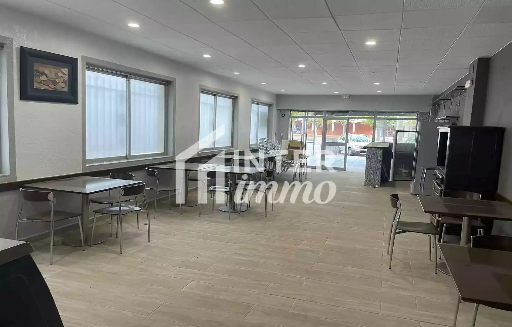 Locale commerciale in vendita a Sector MUGA B1, imagen 5