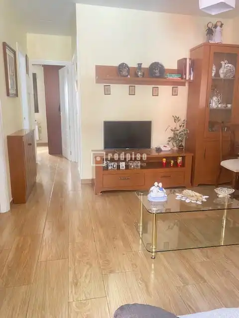 Piso en venta en del Diamante, Los Rosales