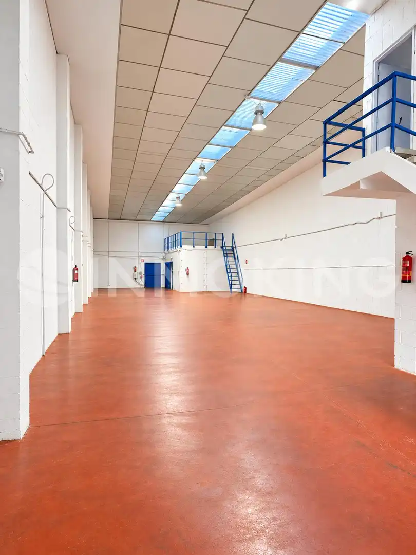 Nave industrial de alquiler en San Fernando de Henares