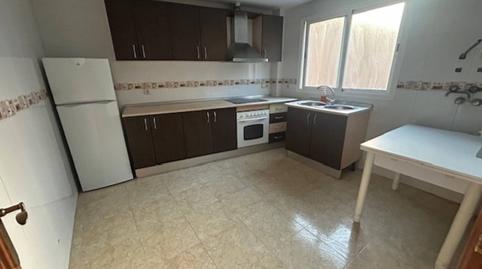 Foto 2 de Piso en venta en Maria Guerrero, Roquetas Pueblo, Almería