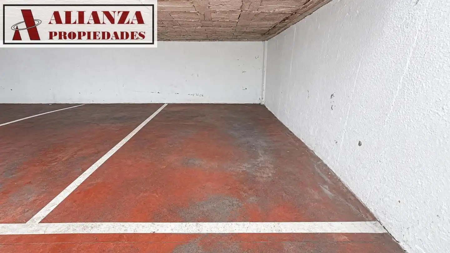 Parking of Garage for rent in Cruz de Humilladero