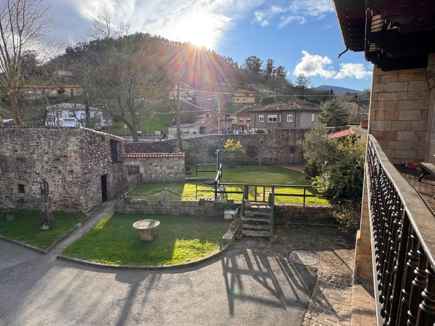 Jardín de Casa o chalet en venta en Los Corrales de Buelna  con Calefacción, Jardín privado y Terraza