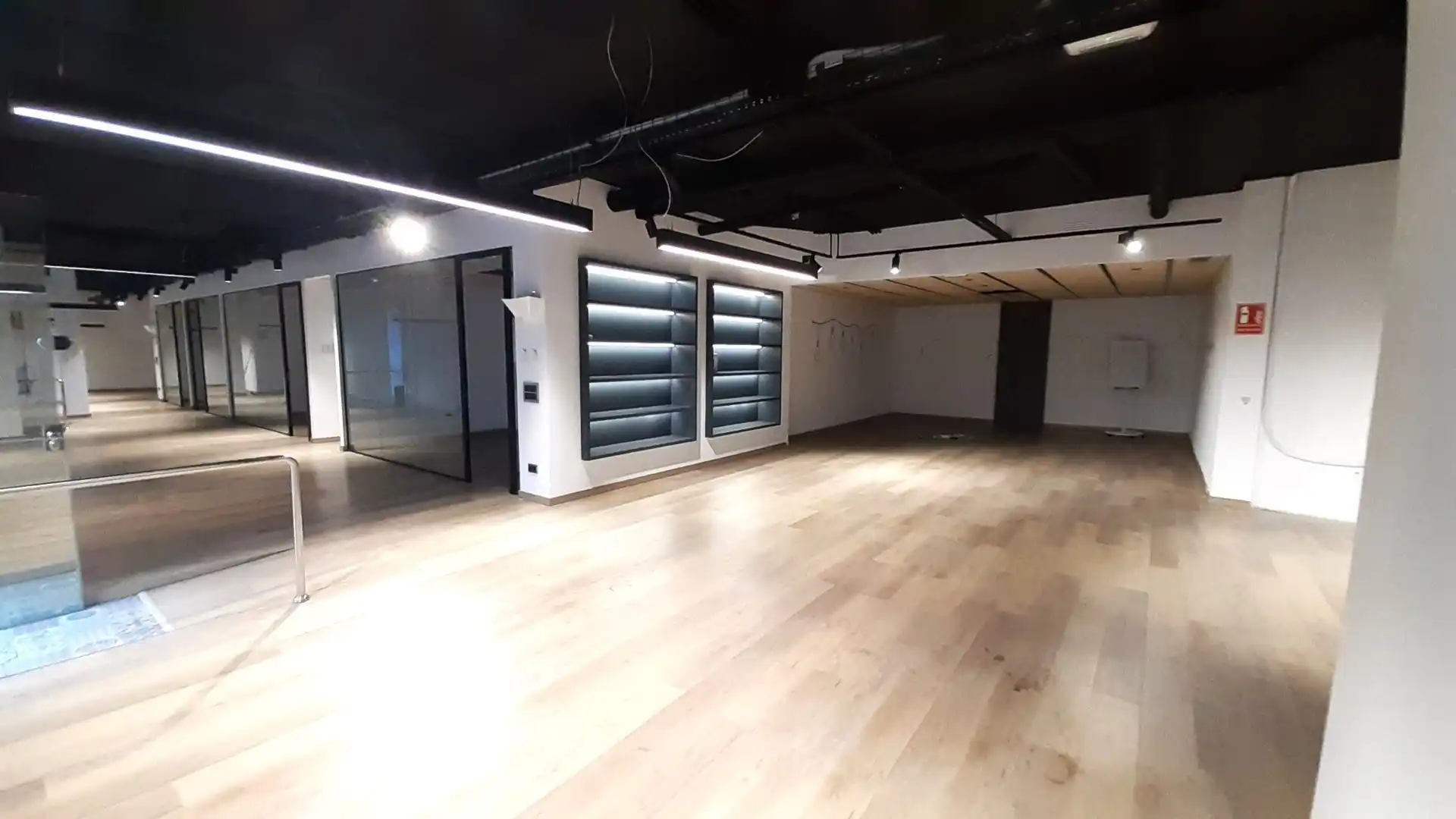 Local comercial de lloguer a Parets del Vallès, imagen 2