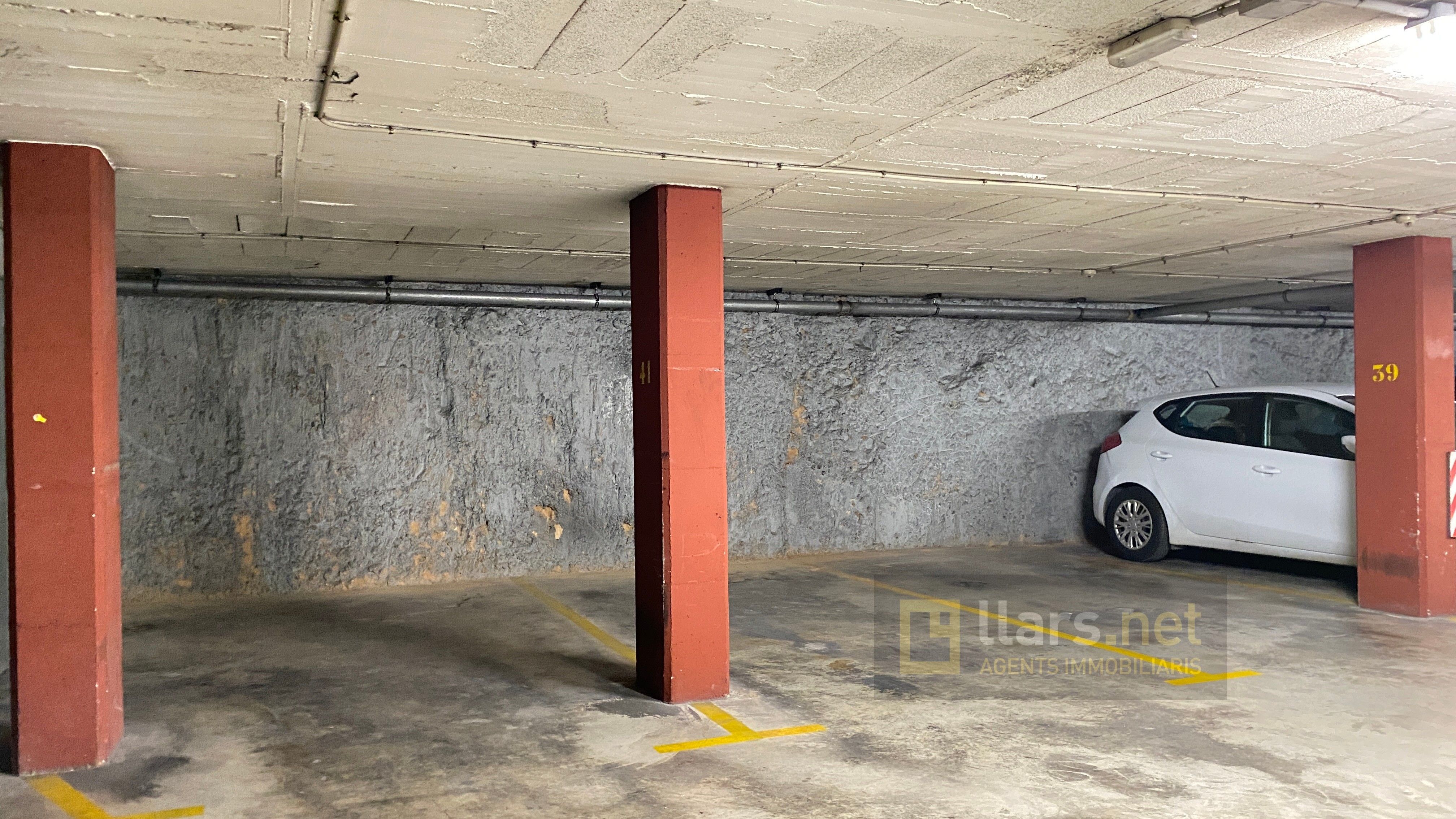 Garage for sale in Carrer de Josep Llanza, Centre Vila