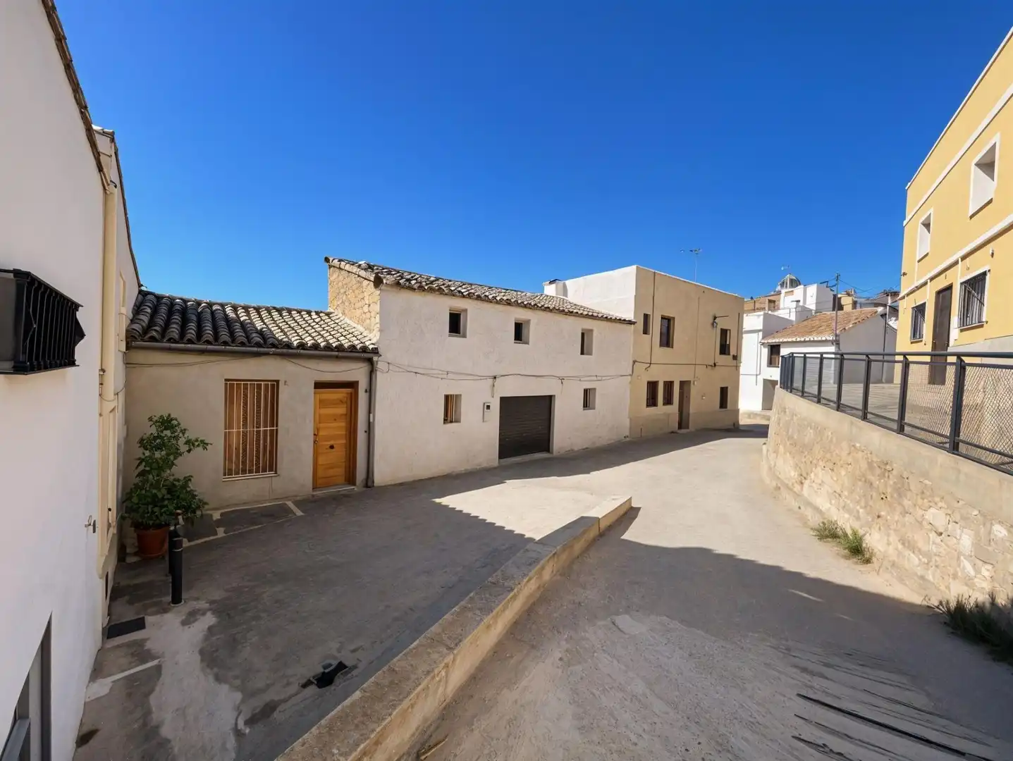 Exterior view of Houses for sale in Llíria  with Terrace