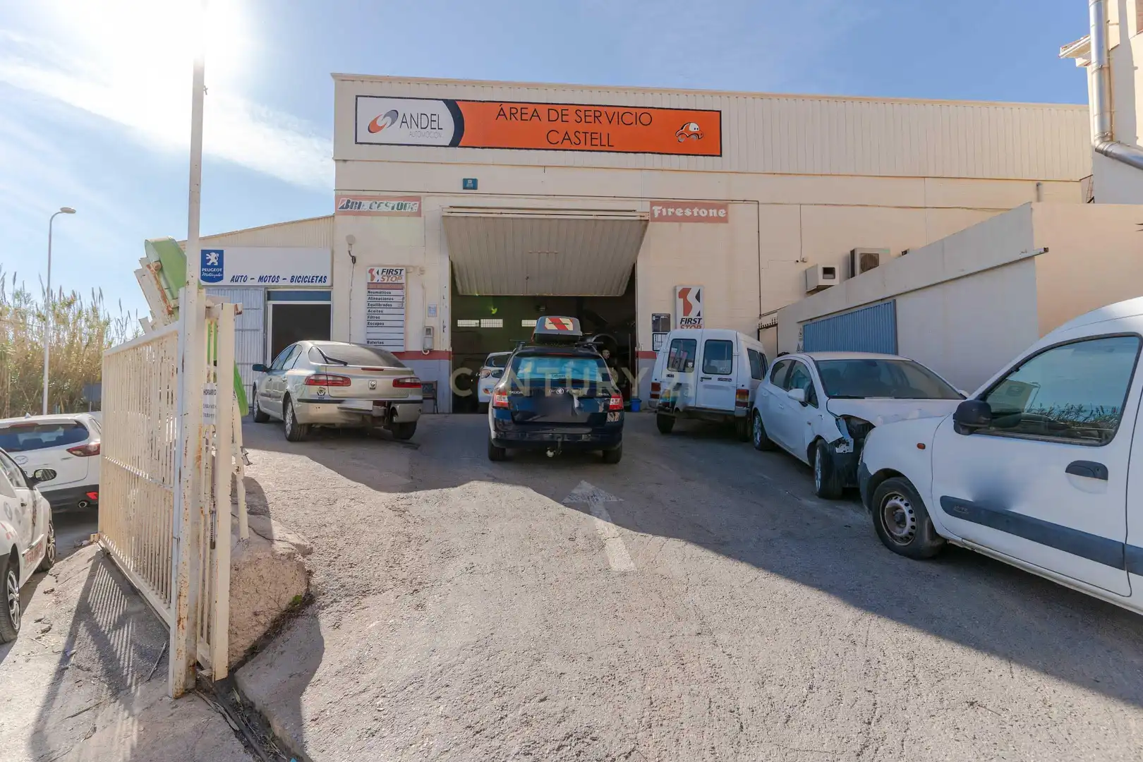 Aparcament de Local en venda en Gualchos amb Aire condicionat, Moblat i Internet