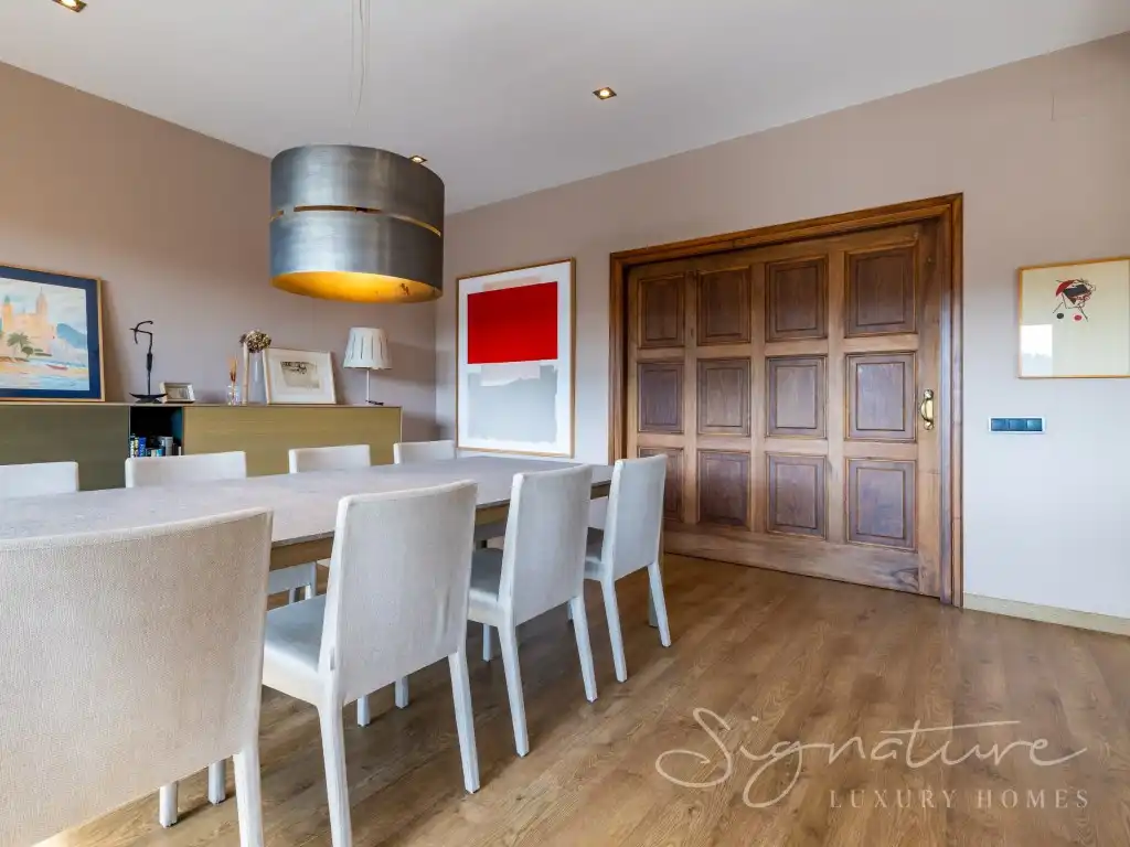 Comedor de Casa o chalet en venta en Sant Cugat del Vallès con Calefacción, Jardín privado y Terraza