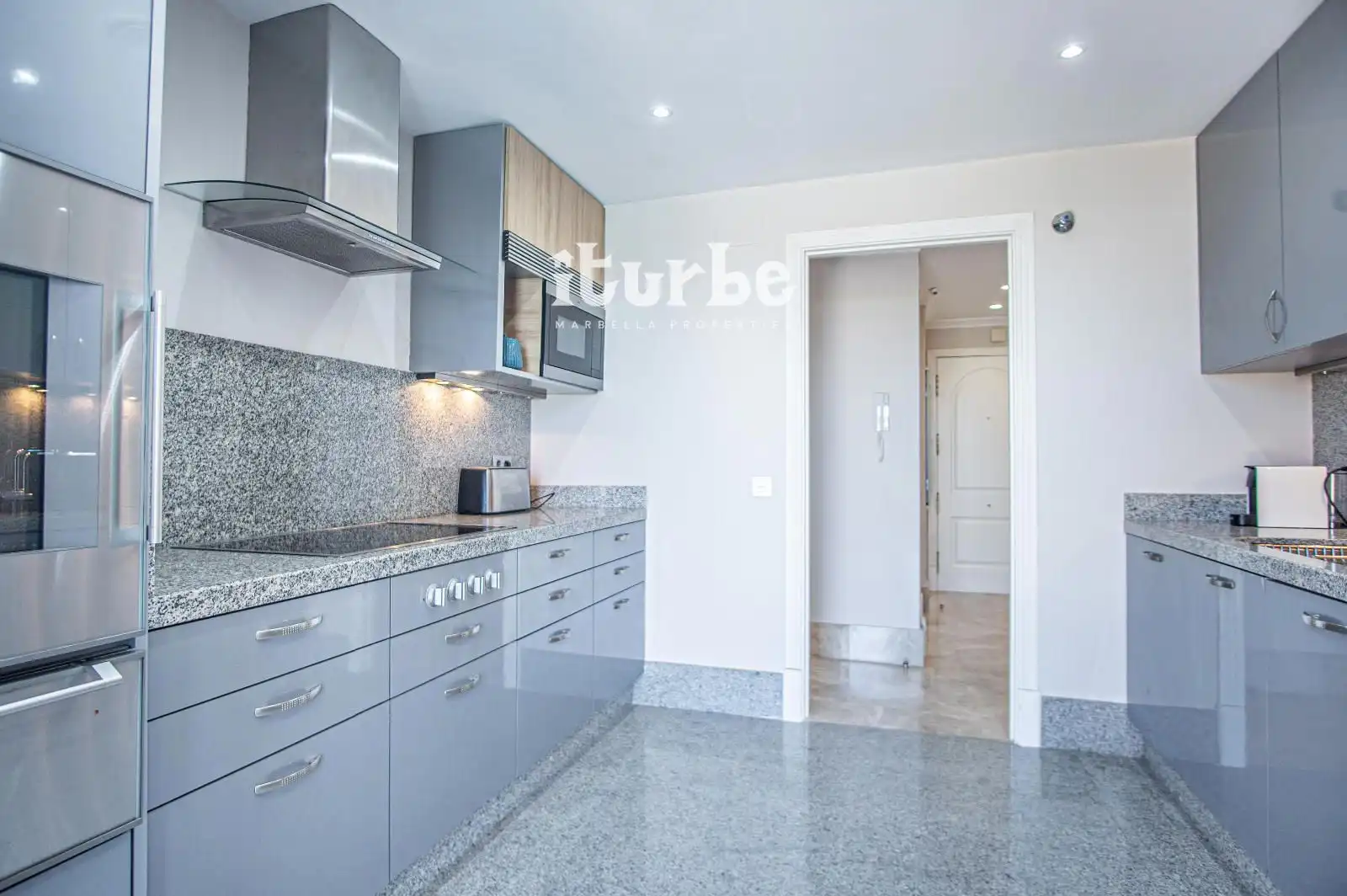Houses for rent in Eagle-Santa Clara Golf, 14, Alto de los Monteros