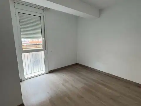 Schlafzimmer von Wohnung zur Miete in Centre