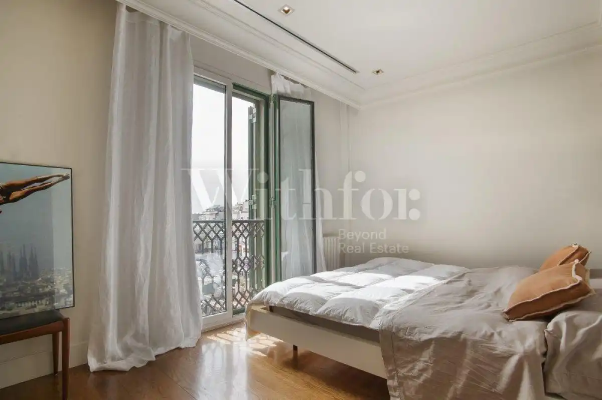 Bedroom of Flat for sale in Barcelona  with Air Conditioner, Heating and Parquet flooring