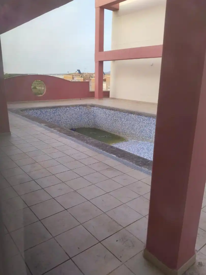 Piscina de Piso en venta en La Pobla Llarga con Piscina