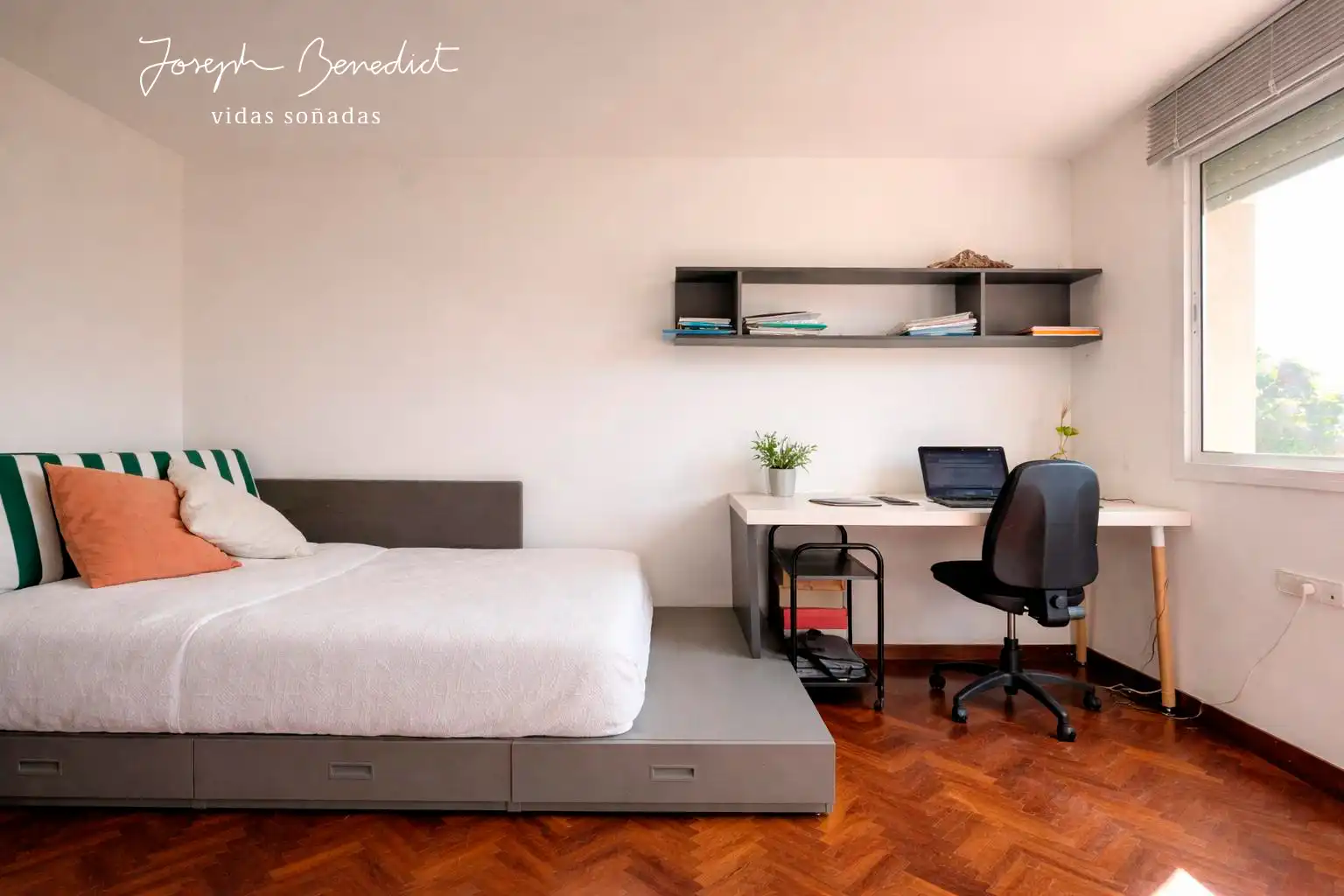 Habitación de Casa o chalet en venta en Castelldefels con Aire acondicionado, Calefacción y Jardín privado