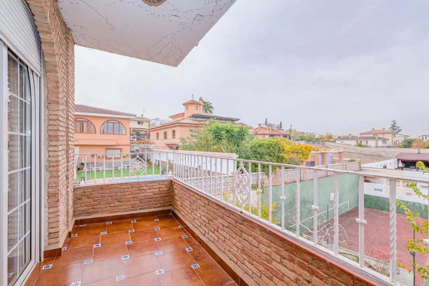 Terrassa de Casa o xalet en venda en La Zubia amb Calefacció, Jardí privat i Terrassa