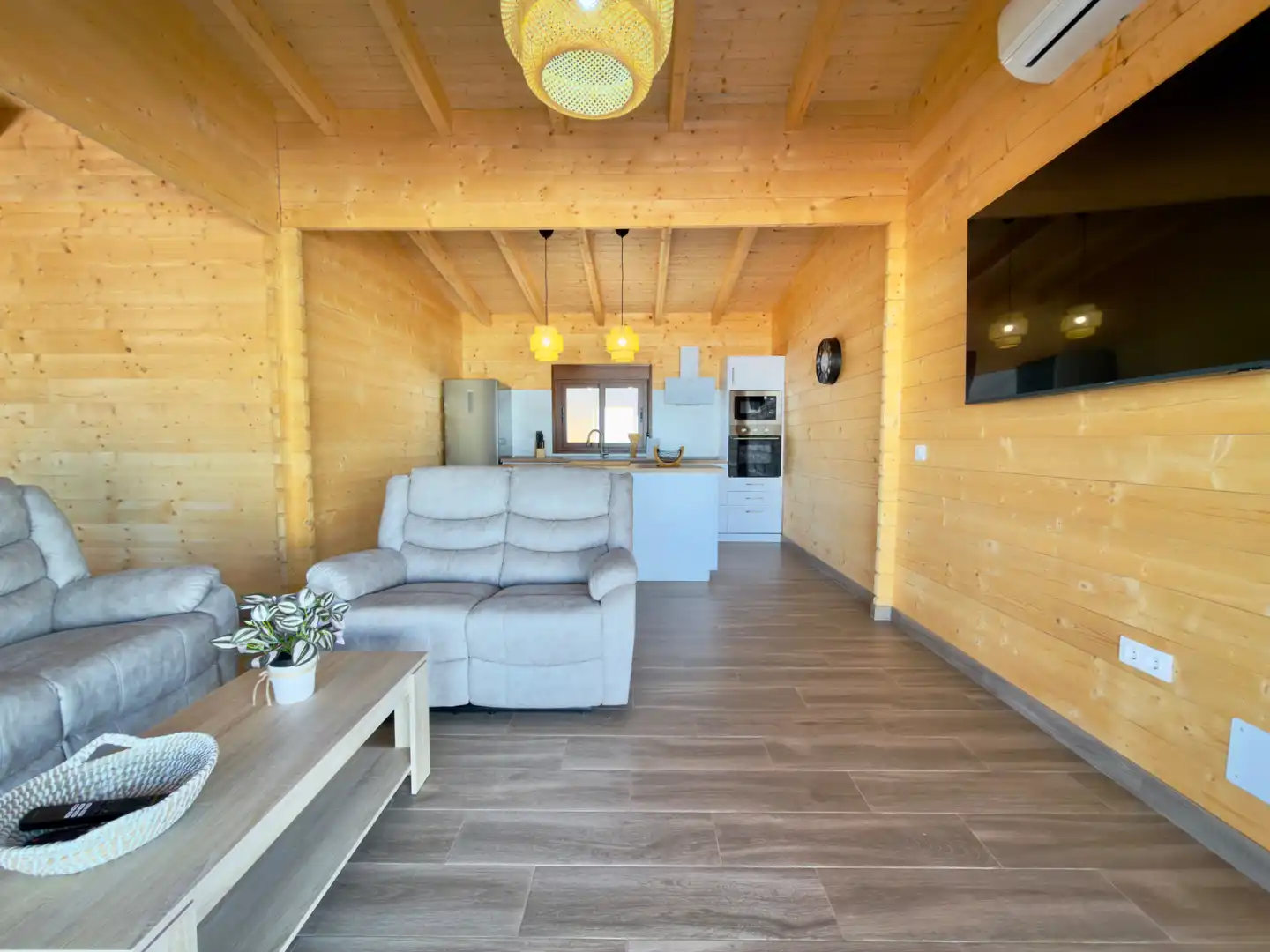 Sala de estar de Casa o chalet de alquiler en Chiclana de la Frontera con Aire acondicionado, Calefacción y Terraza