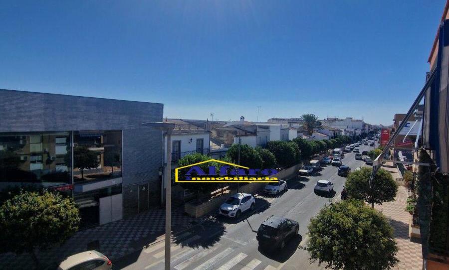 Photo 1 of Flat for sale in 28 de Febrero, Bollullos Par del Condado, Huelva
