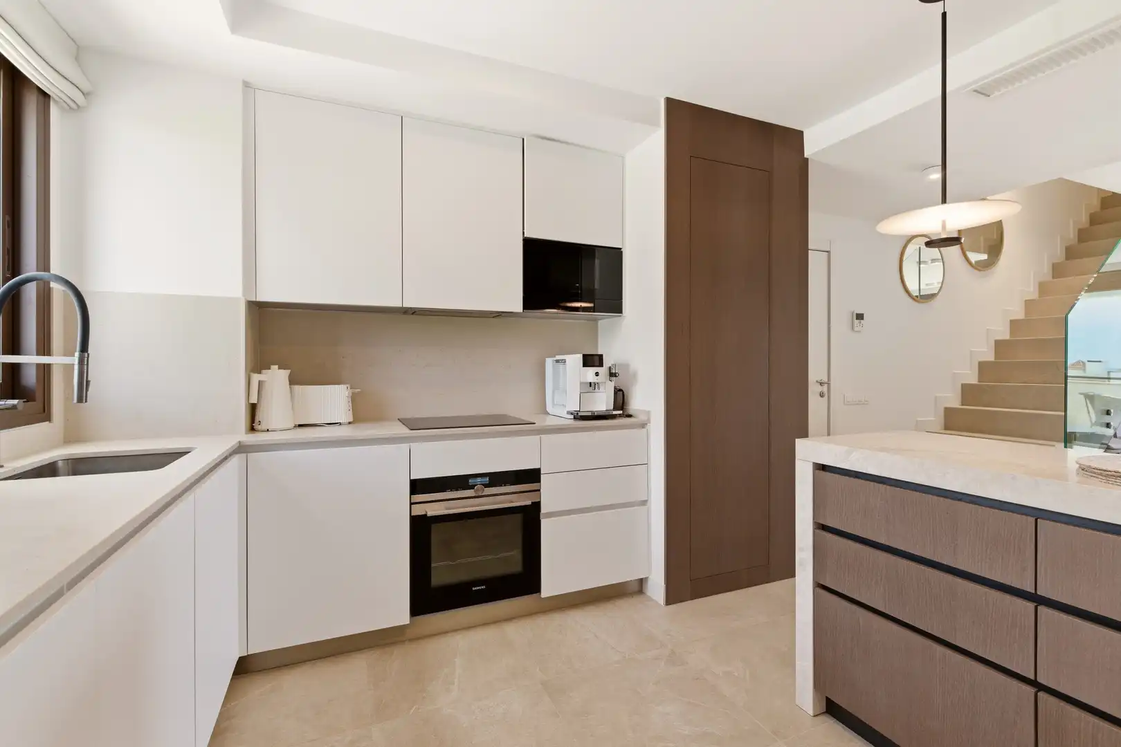 Kitchen of Attic for sale in Estepona  with Air Conditioner, Terrace and Swimming Pool