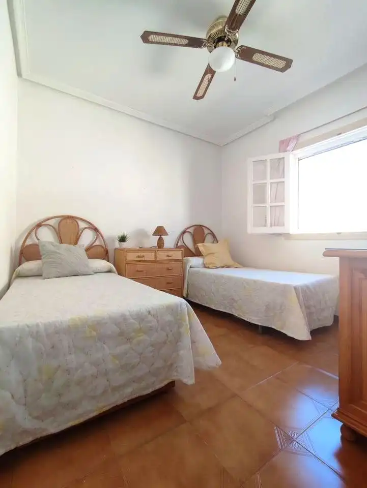Dormitori de Casa o xalet en venda en San Pedro del Pinatar amb Aire condicionat, Jardí privat i Terrassa