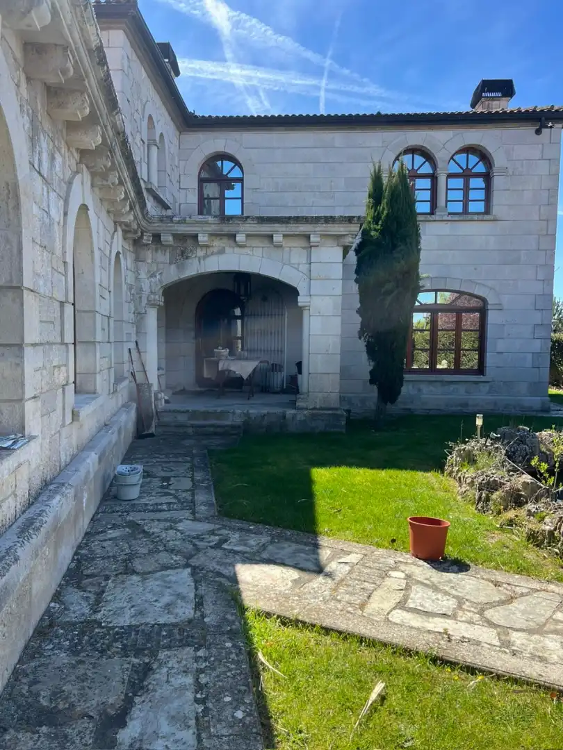 Exterior view of Houses for sale in Revillarruz  with Heating, Private garden and Parquet flooring