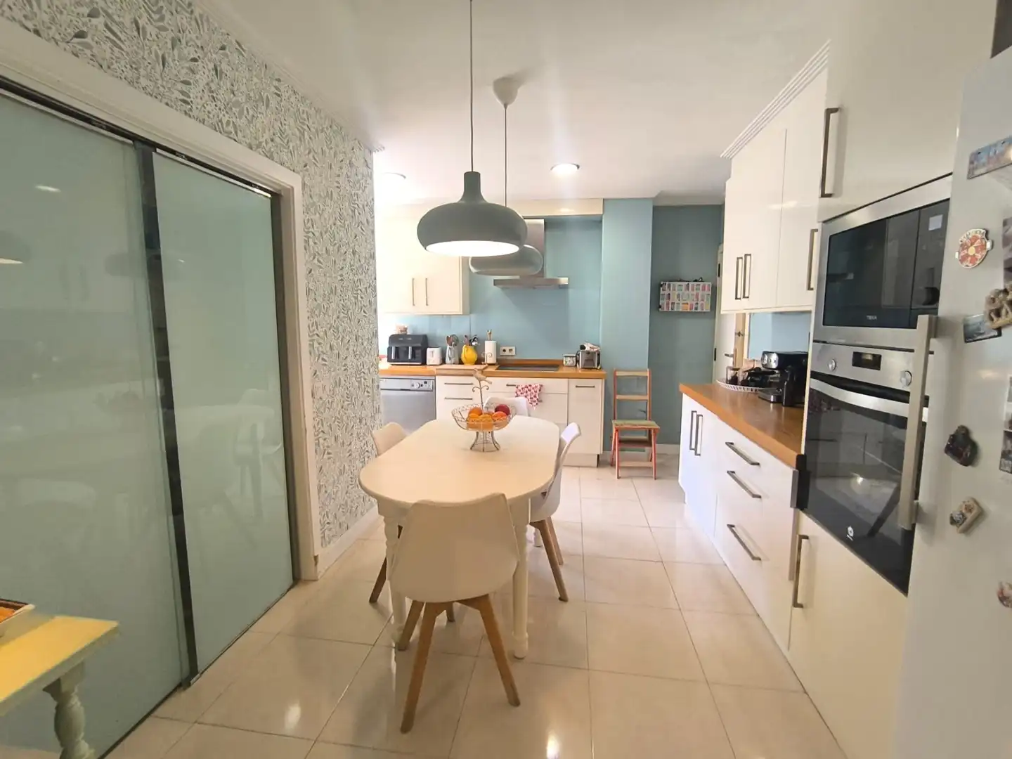 Cocina de Piso en venta en Pontevedra Capital  con Calefacción, Parquet y Horno