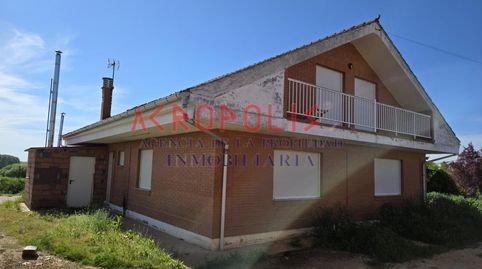 Photo 4 of Houses for sale in Calle Carretera, Villares de Órbigo, León