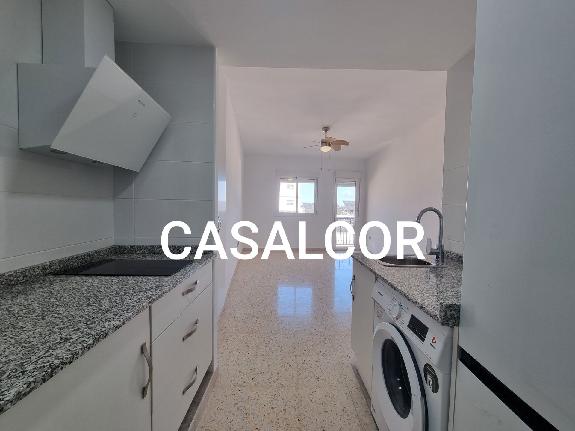 Flat to rent in Calle Fernán Caballero, Mairena del Alcor